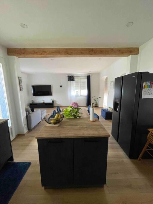 Charmante Maison Individuelle A Лиму Экстерьер фото