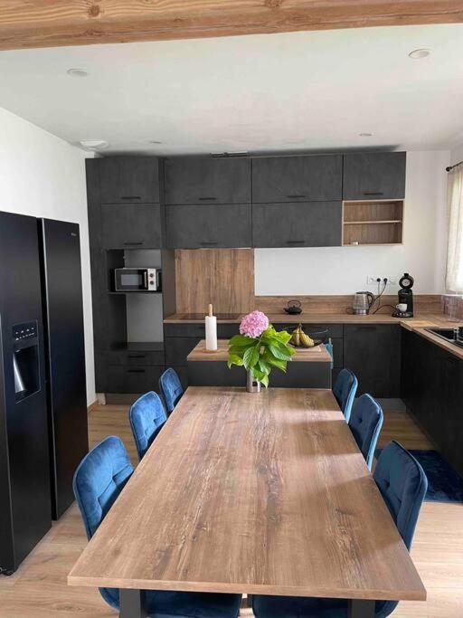 Charmante Maison Individuelle A Лиму Экстерьер фото